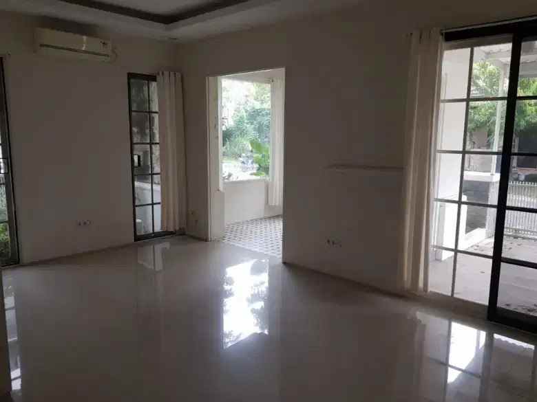 dijual rumah lontar indah 2