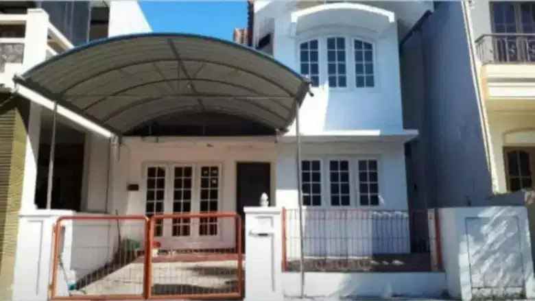 dijual rumah lontar indah 2