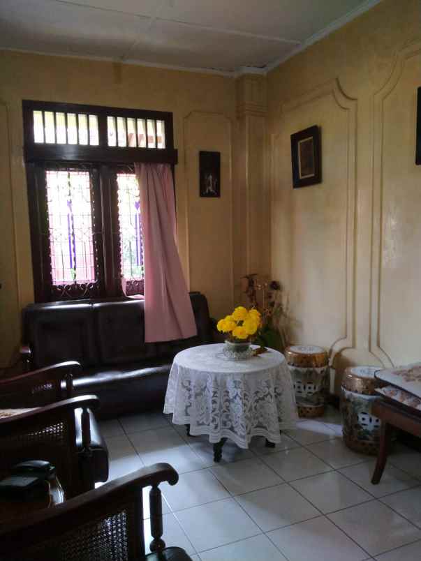 dijual rumah luas di jakarta selatan