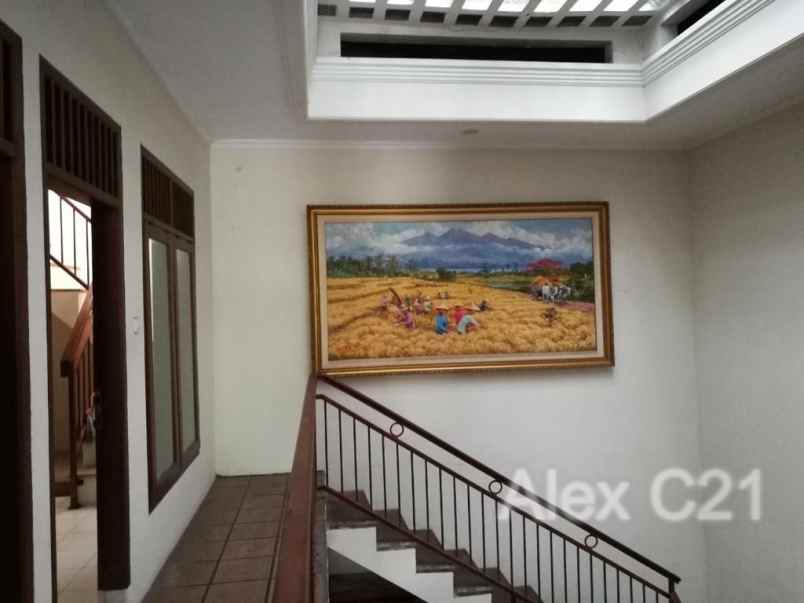 dijual rumah lubang buaya