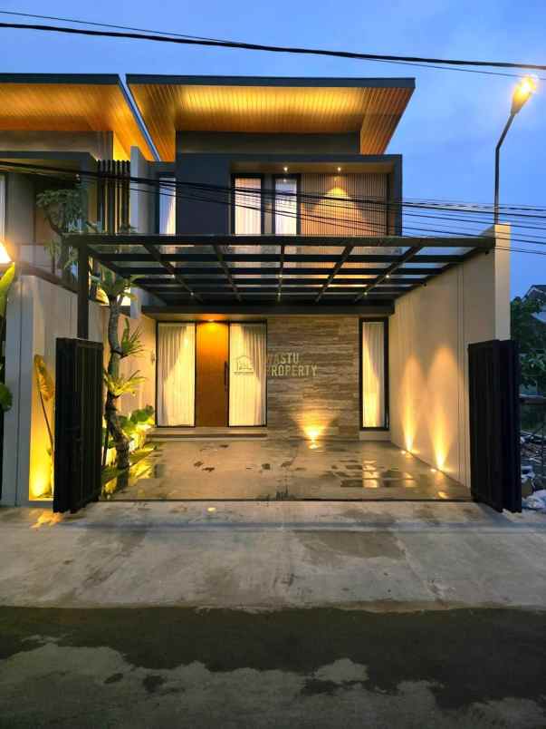 dijual rumah maguwoharjo sleman