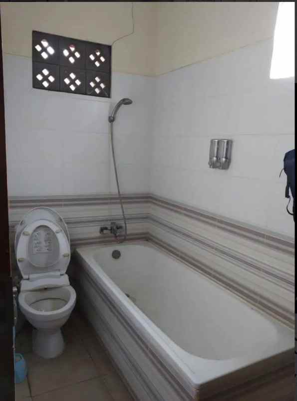 dijual rumah margahayu barat