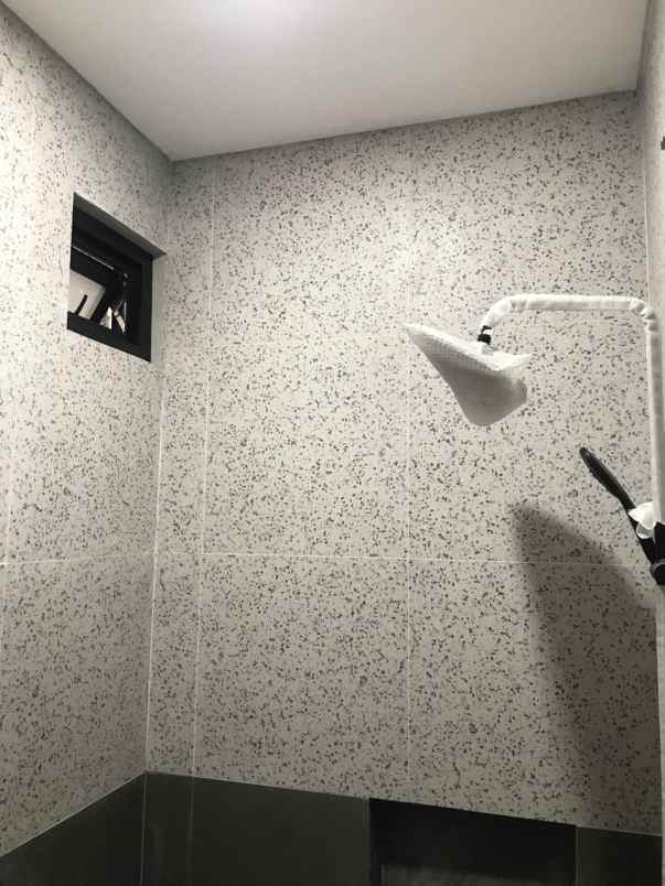 dijual rumah margahayu raya