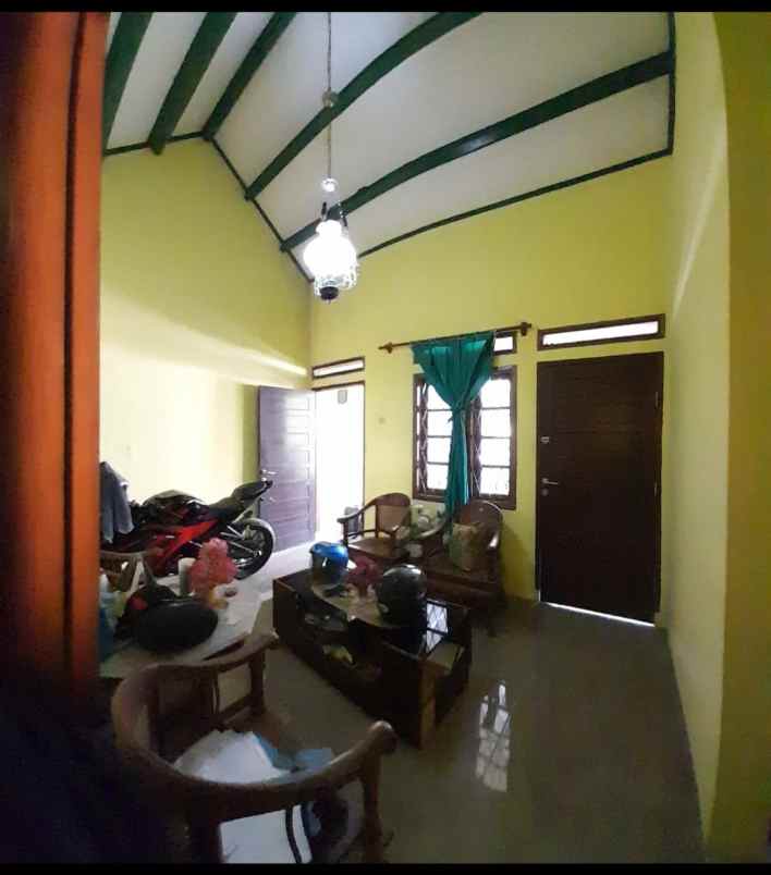 dijual rumah margahayu raya
