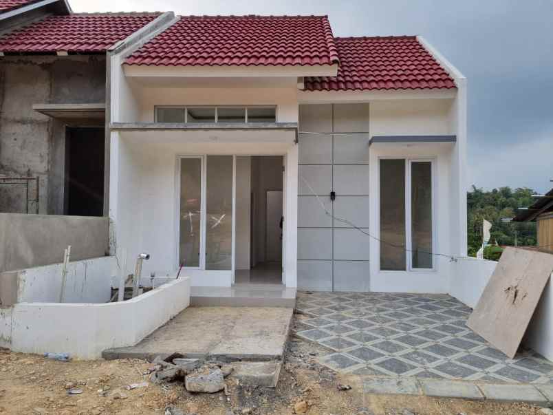 dijual rumah margodadi seyegan sleman