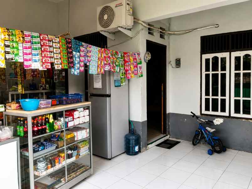 dijual rumah medokan sawah