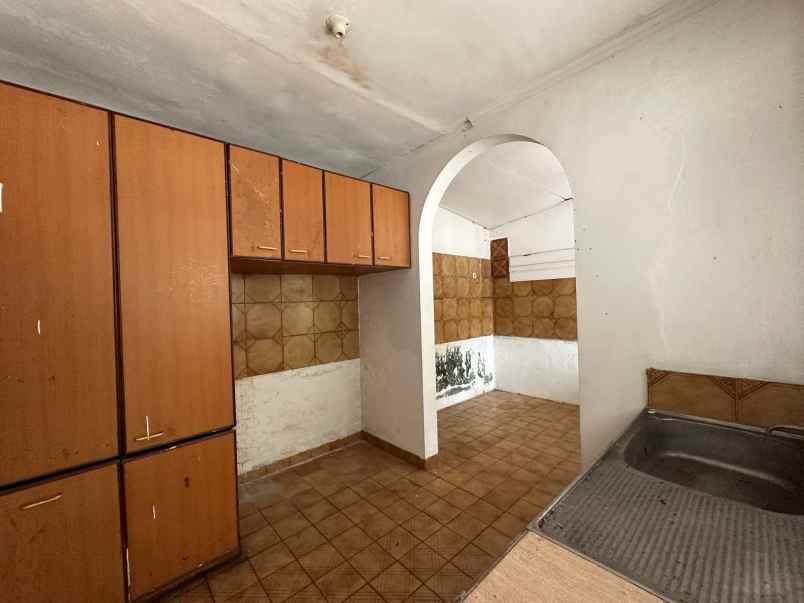 dijual rumah menteng