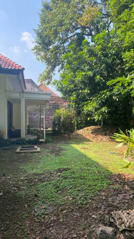 dijual rumah menteng
