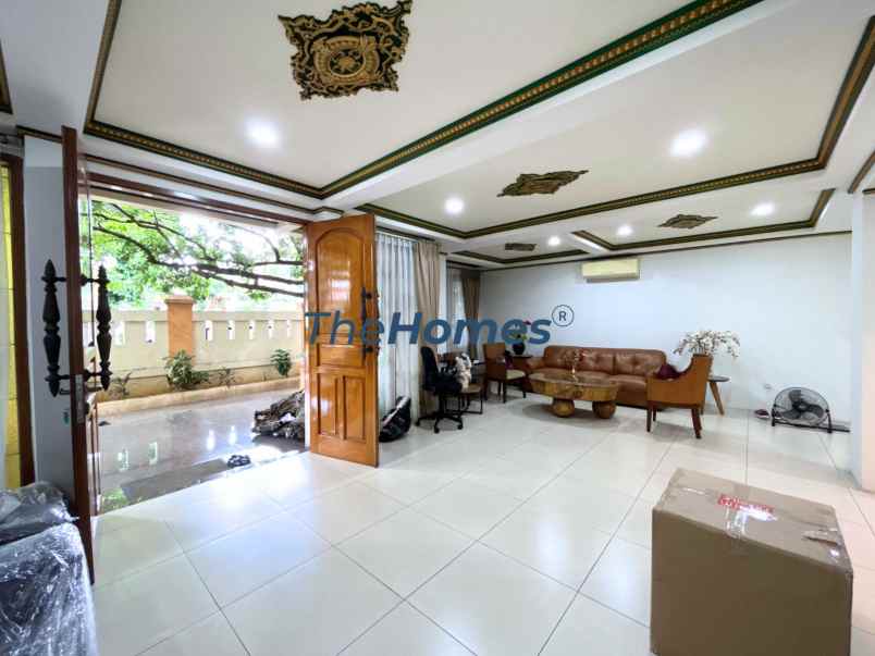 dijual rumah mewah di gudang peluru kebon baru tebet