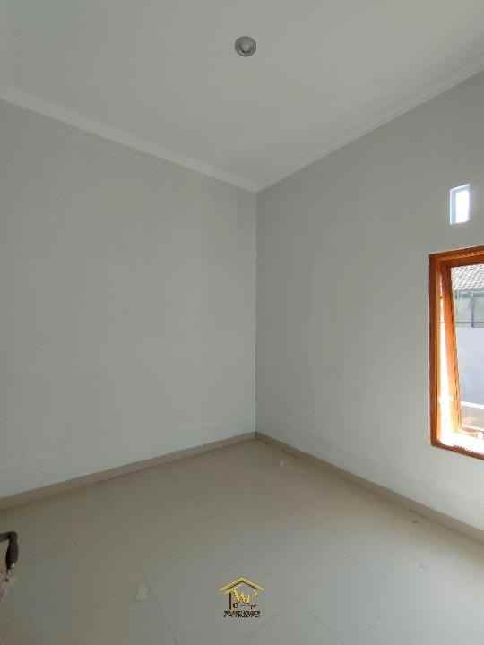 dijual rumah moyudan