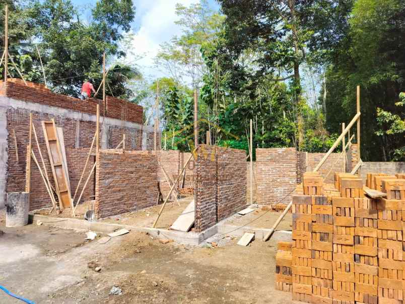 dijual rumah murah cantik shm di borobudur magelang