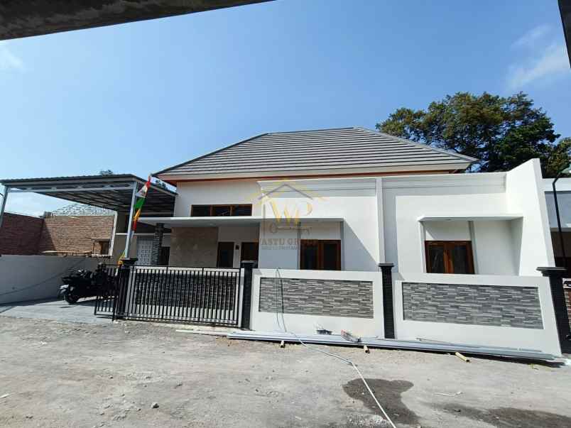 dijual rumah ngaglik sleman