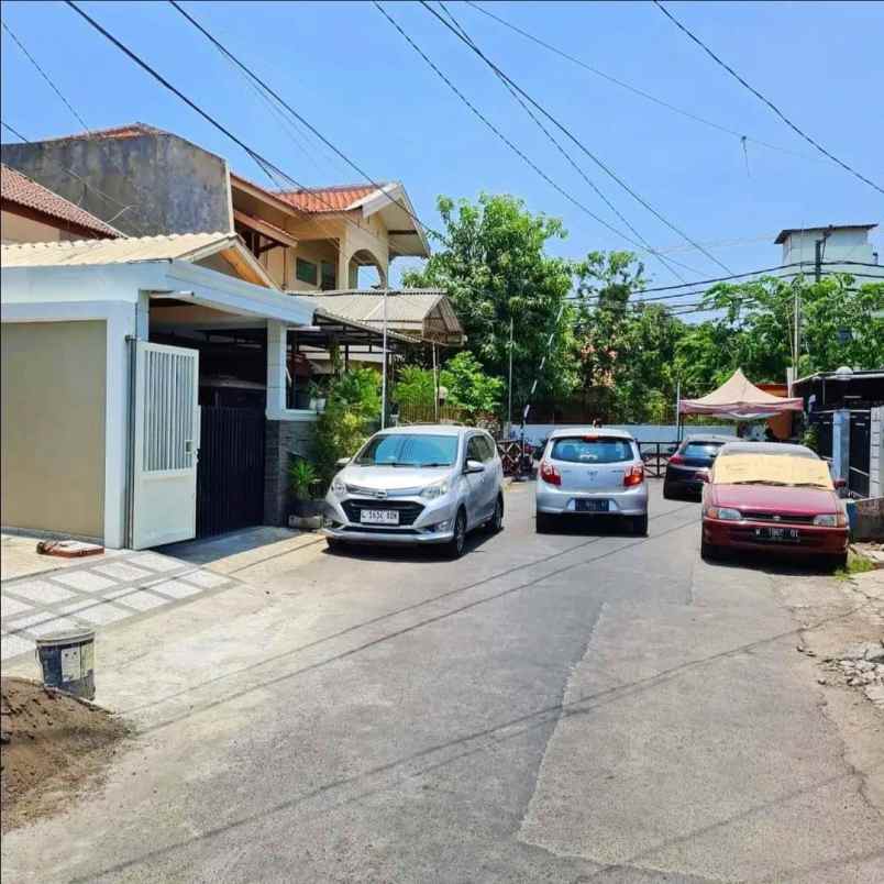 dijual rumah ngiden intan timur