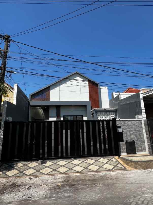 dijual rumah nirwana ekse