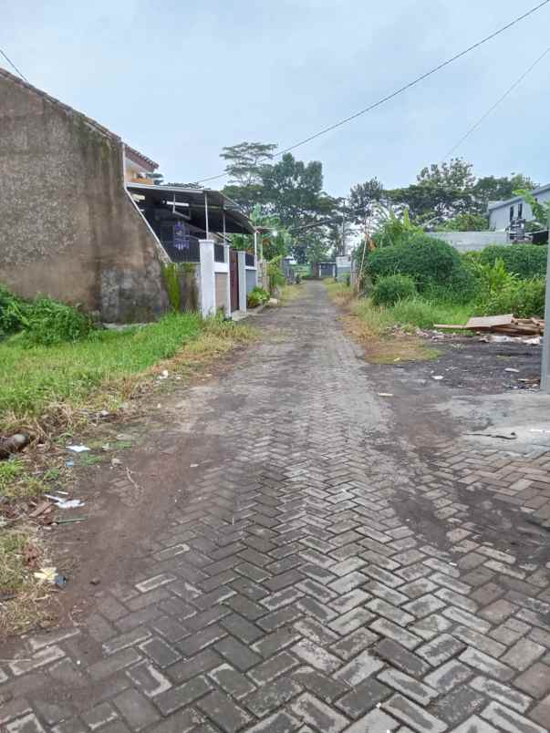 dijual rumah pakisaji