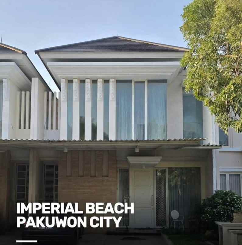 dijual rumah pakuwon city
