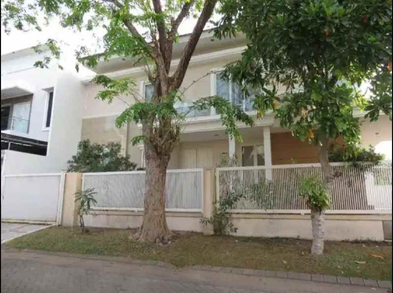 dijual rumah pakuwon city san antonio