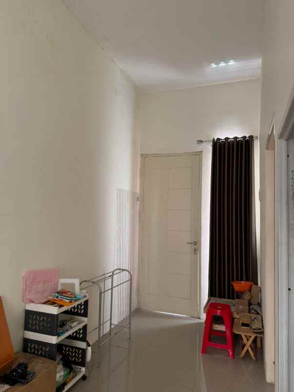 dijual rumah palem utara