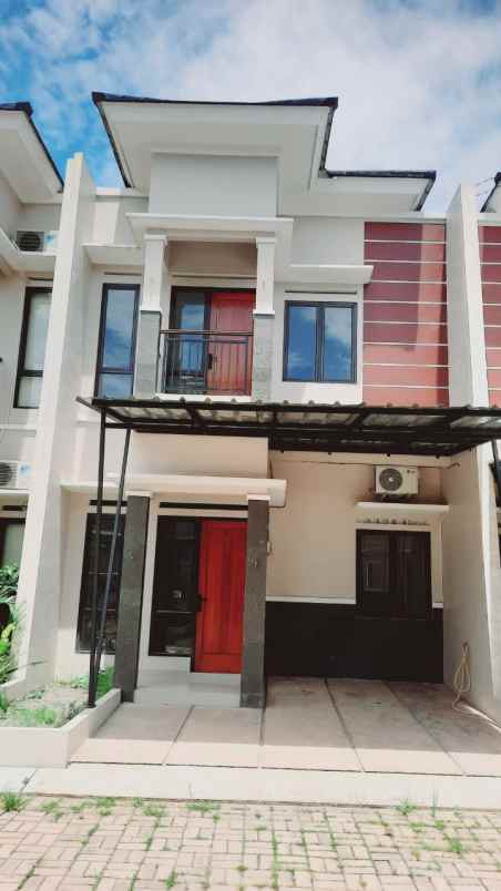 dijual rumah pamulang