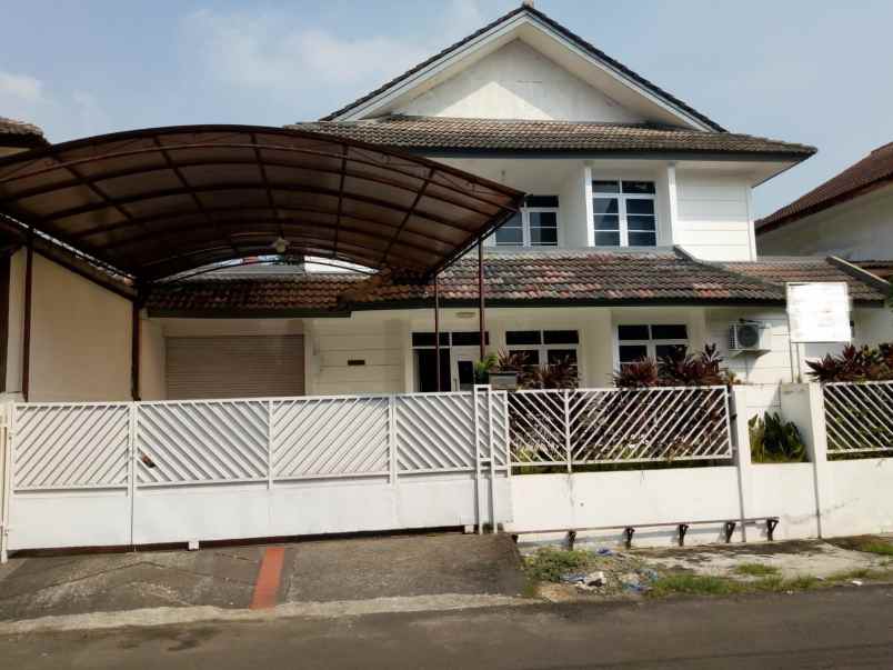 dijual rumah pamulang barat