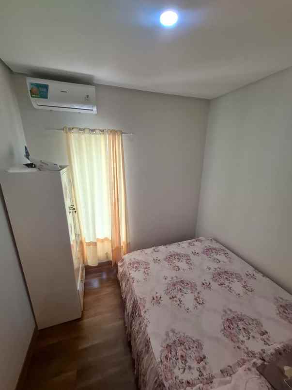 dijual rumah paradise serpong city