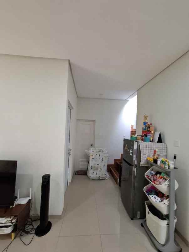 dijual rumah paradise serpong city