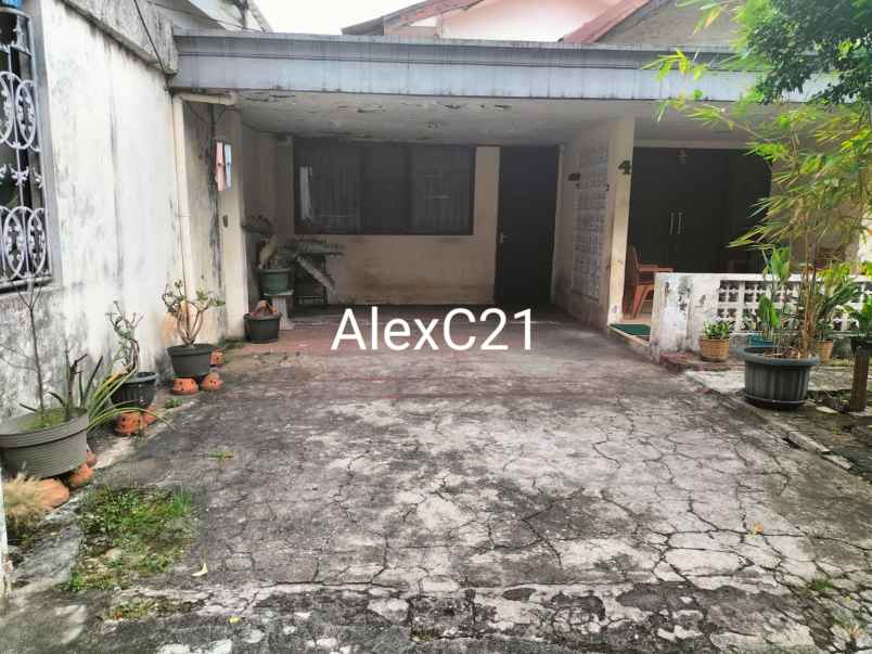 dijual rumah pasar minggu