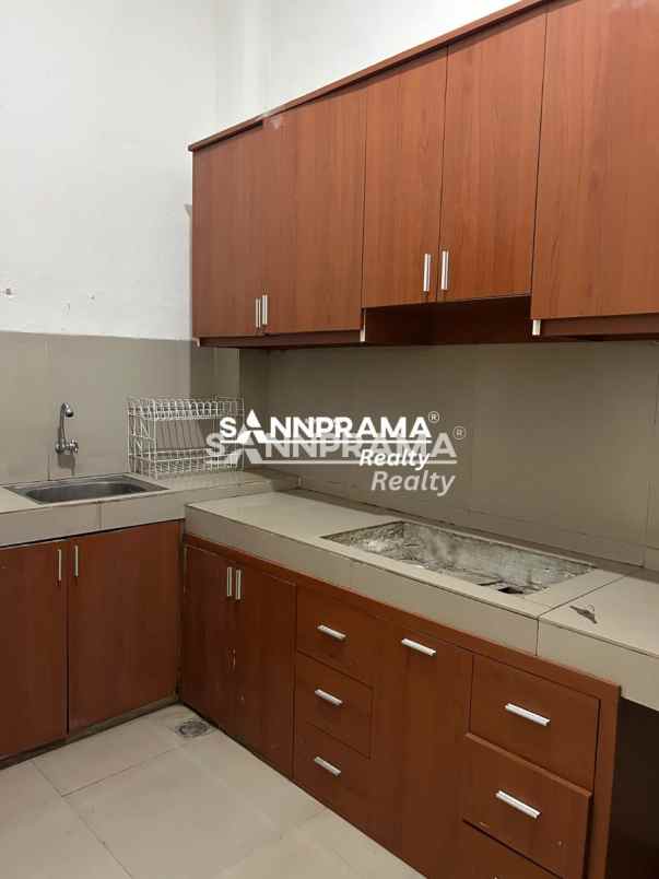 dijual rumah pasir putih
