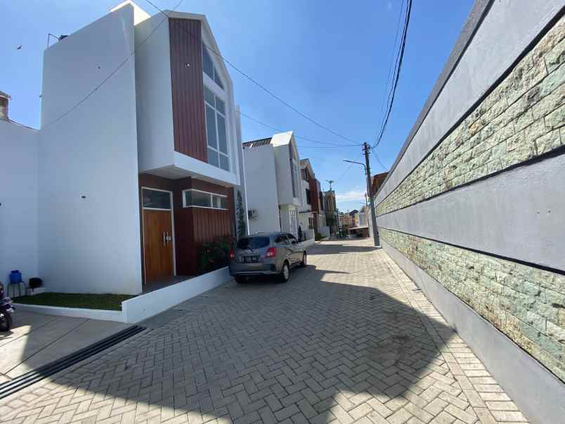 dijual rumah pasteur bandung