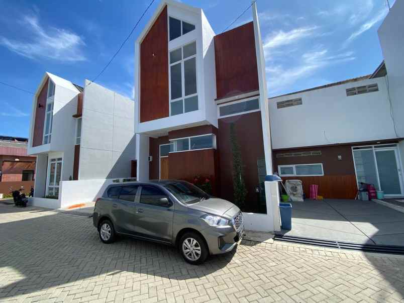 dijual rumah pasteur bandung