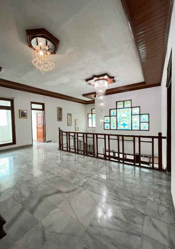 dijual rumah pejaten barat