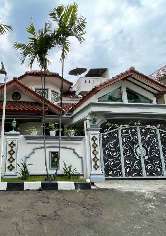 dijual rumah pejaten barat