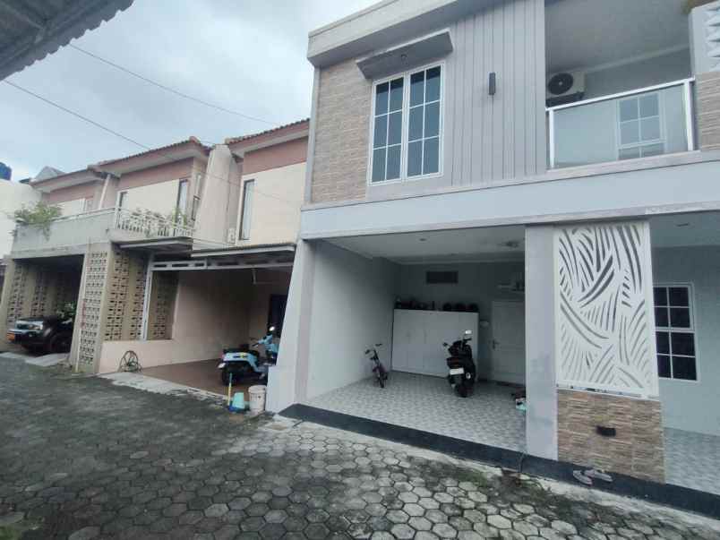 dijual rumah pekayon pasar rebo jakarta