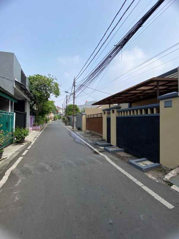 dijual rumah pengadegan timur pancoran