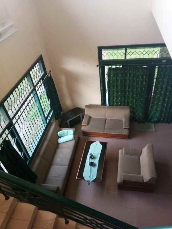 dijual rumah permata arcamanik
