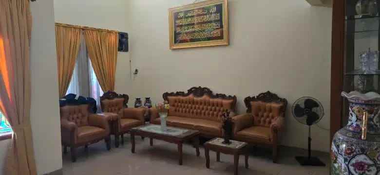 dijual rumah perum rawalumbu jembatan 7