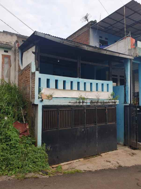 dijual rumah perum taman firdaus jl