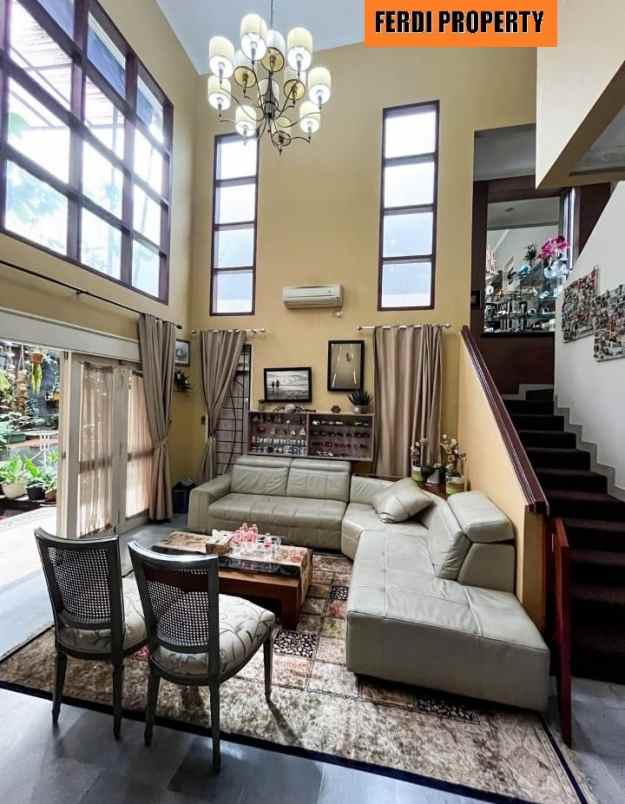 dijual rumah perumahan citra gran cibubur