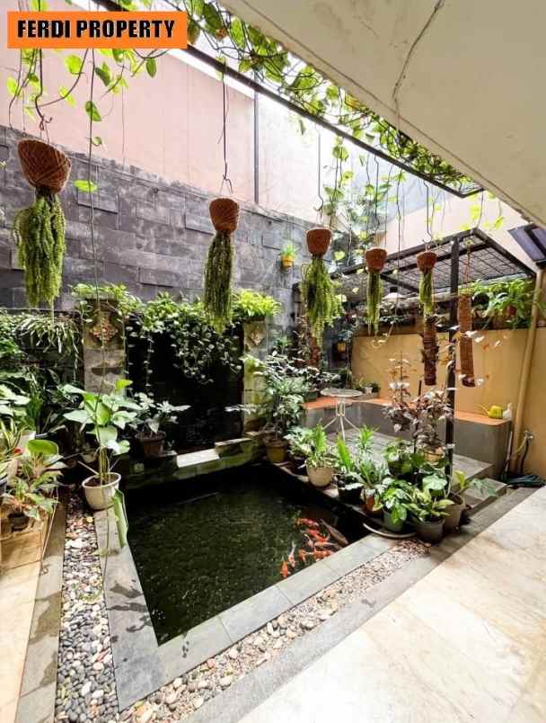 dijual rumah perumahan citra gran cibubur