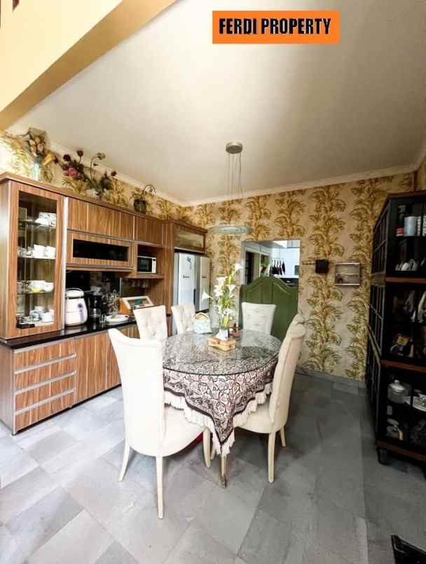dijual rumah perumahan citra gran cibubur