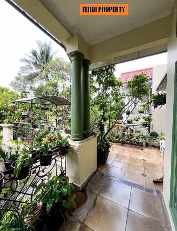 dijual rumah perumahan citra gran cibubur