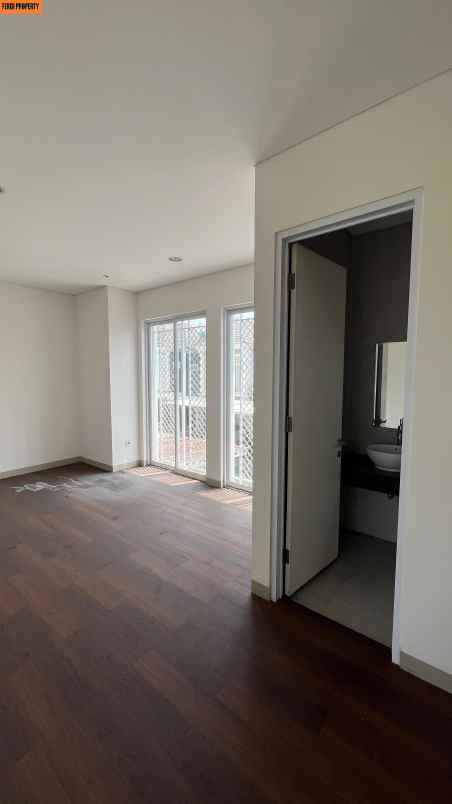 dijual rumah perumahan citra gran cibubur