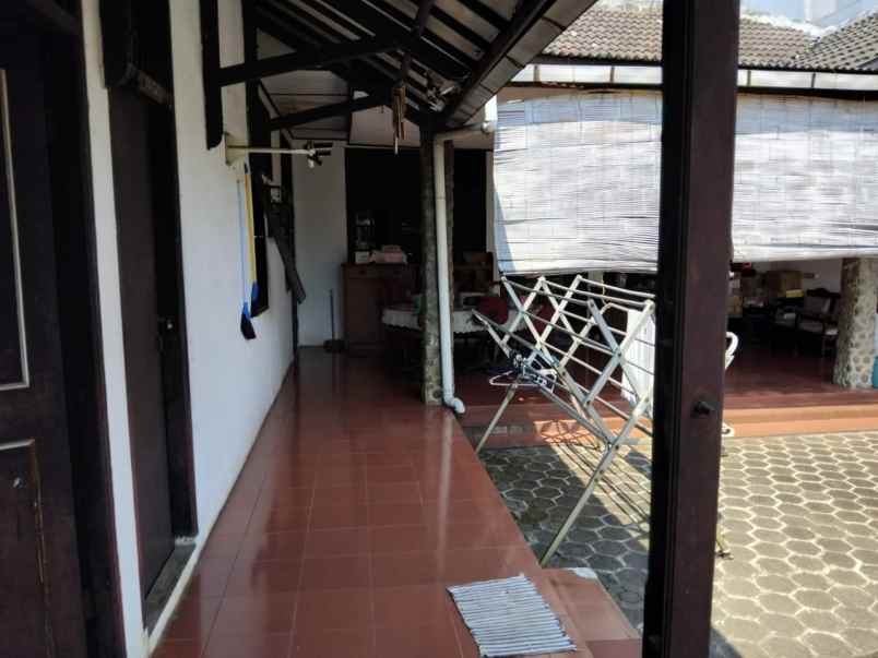 dijual rumah perumahan jakapermai