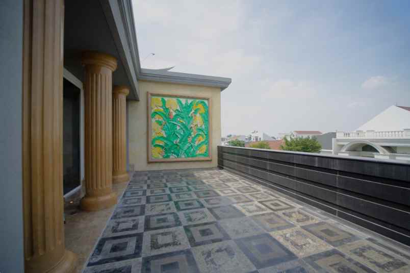 dijual rumah perumahan lotus palace pik