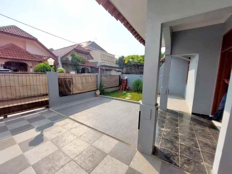 dijual rumah perumahan satwika permai