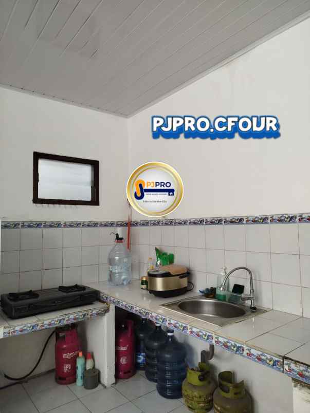 dijual rumah perumahan taman sentosa