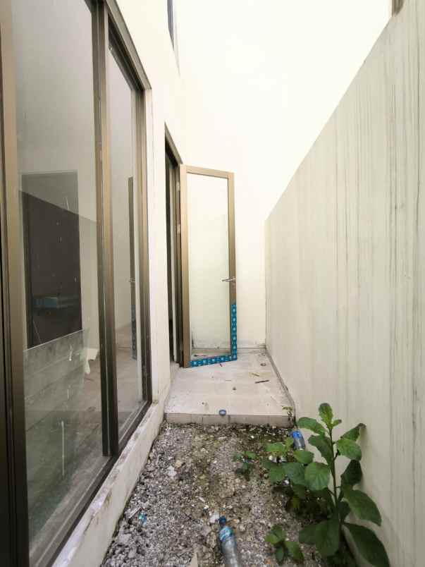 dijual rumah perumahan the juada