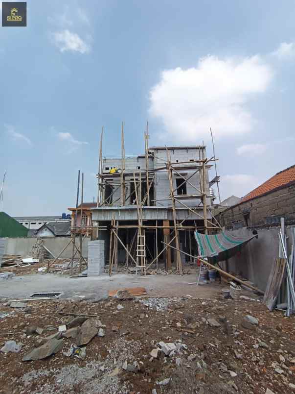 dijual rumah pinang tangerang