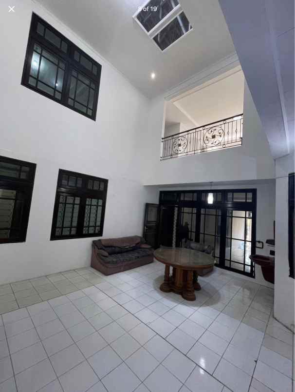 dijual rumah pondok bambu