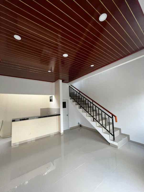 dijual rumah pondok benda